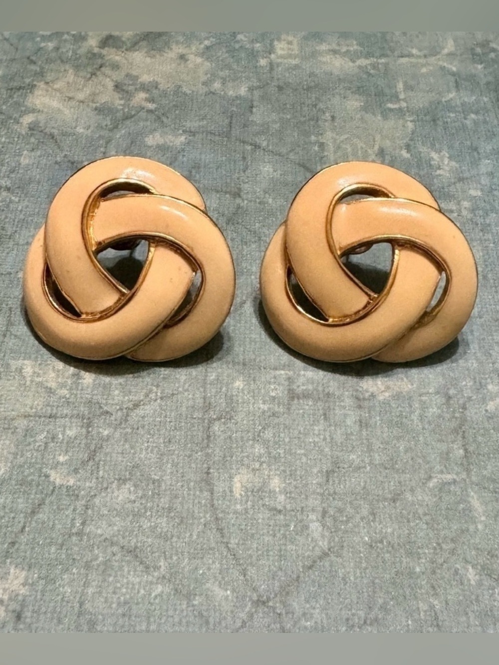 VINTAGE NAPIER LOVE KNOT STUD EARRINGS